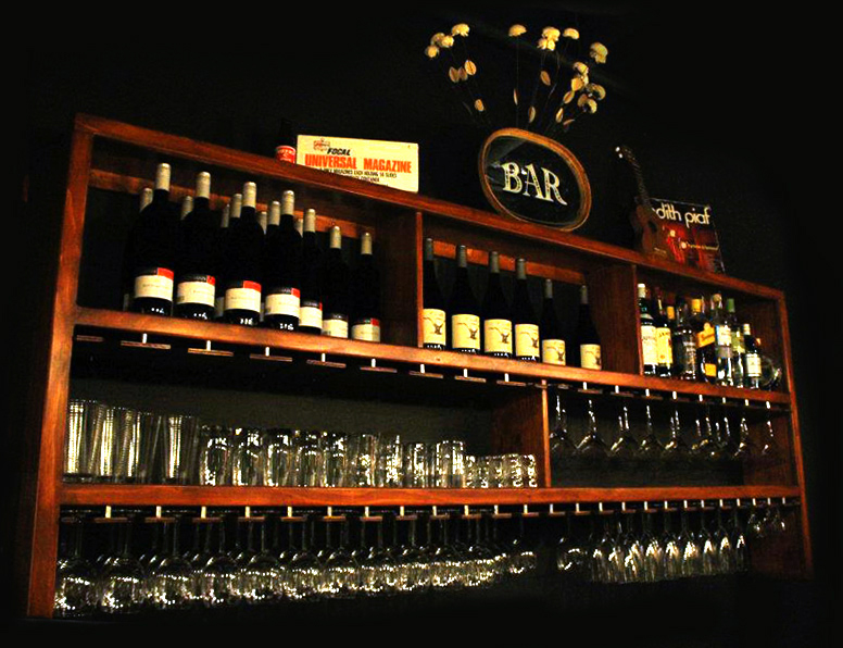 bar